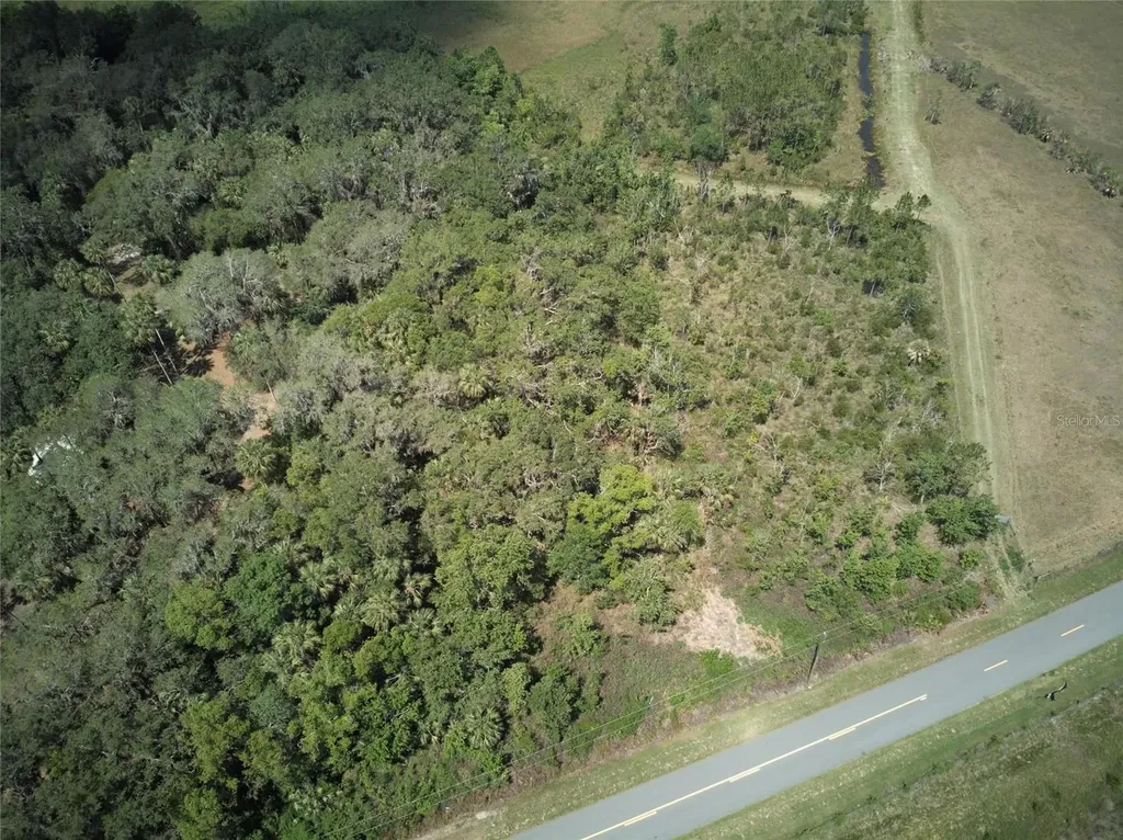 Emeralda Island Road Leesburg FL 34788
