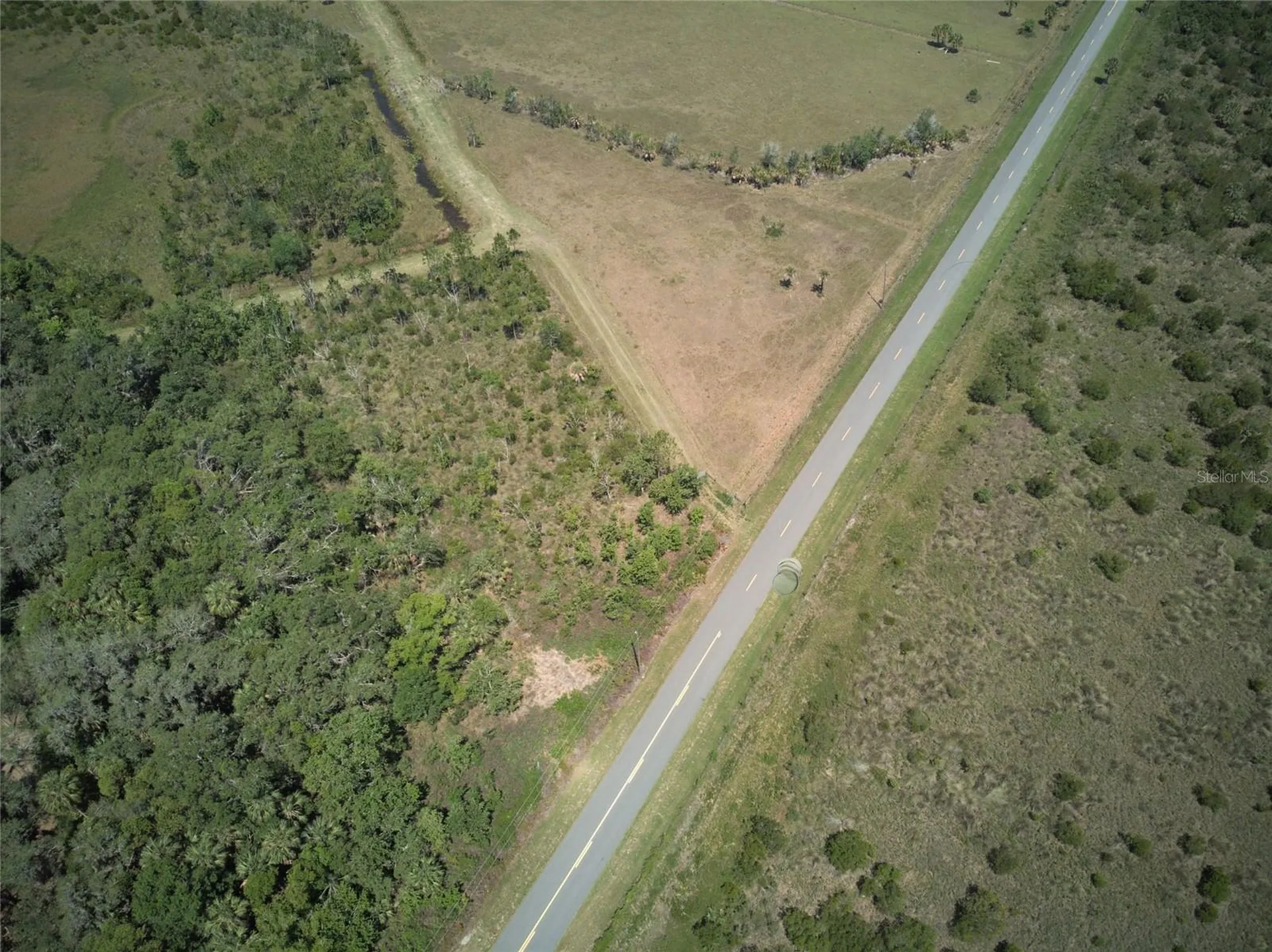 Emeralda Island Road Leesburg FL 34788