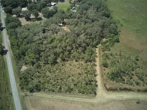 Emeralda Island Road Leesburg FL 34788