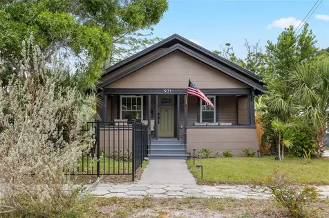 931 28th Avenue N St Petersburg FL 33704