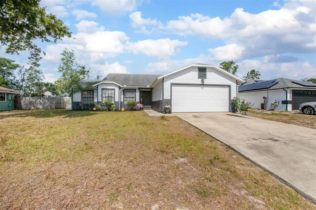 528 Courtland Boulevard Deltona FL 32738