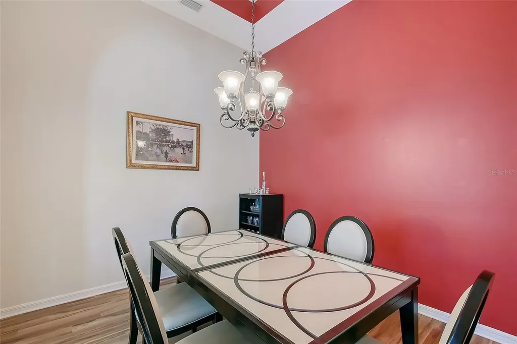 6605 38th Lane E Sarasota FL 34243