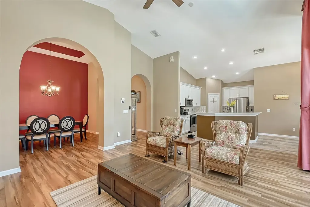 6605 38th Lane E Sarasota FL 34243