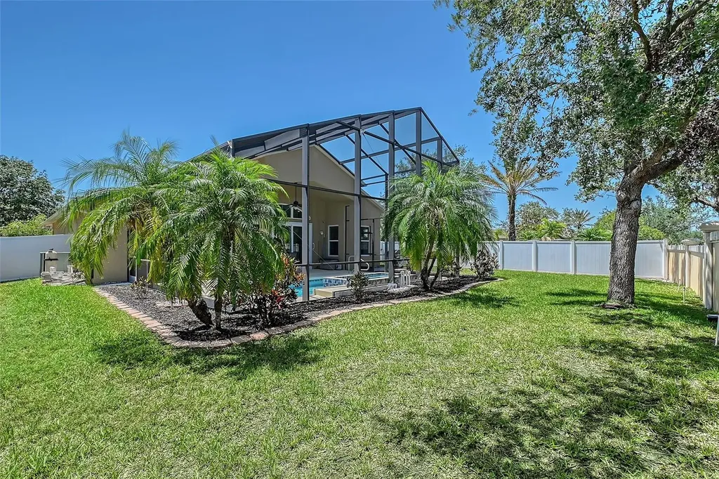 6605 38th Lane E Sarasota FL 34243