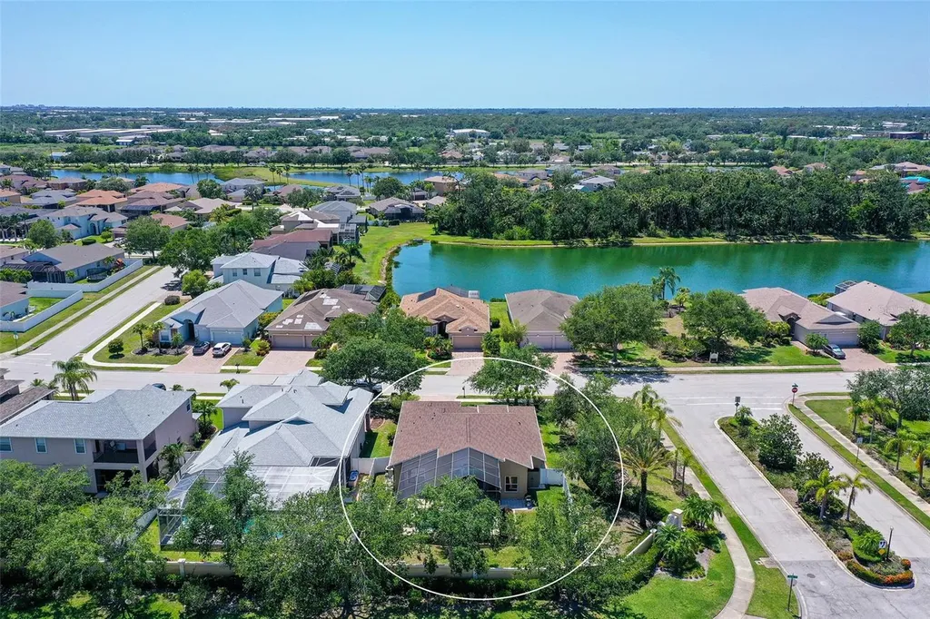 6605 38th Lane E Sarasota FL 34243
