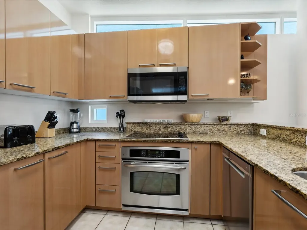 6512 Midnight Pass Road Sarasota FL 34242