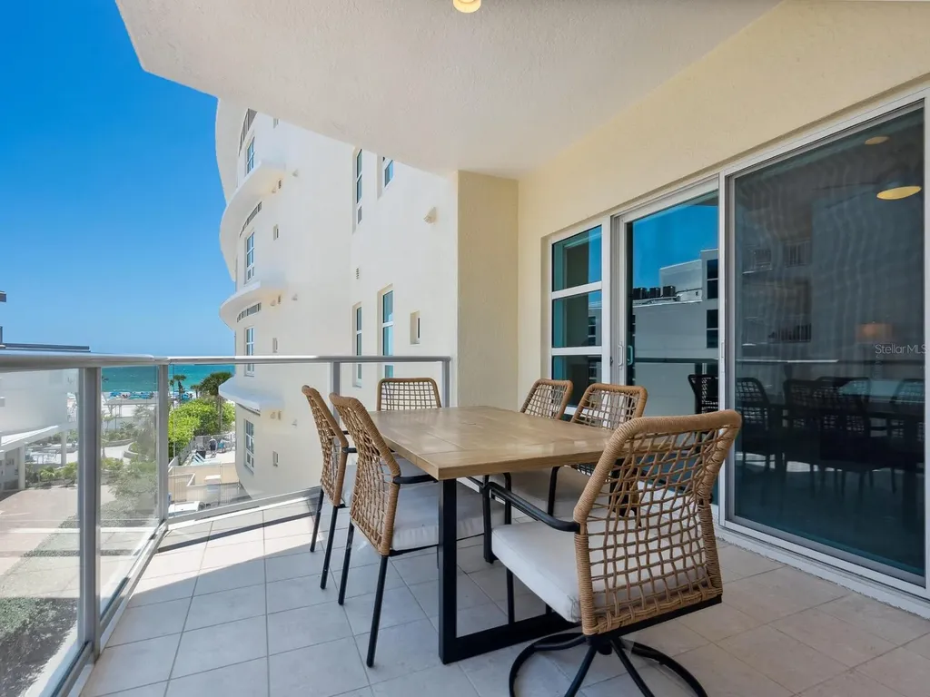 6512 Midnight Pass Road Sarasota FL 34242