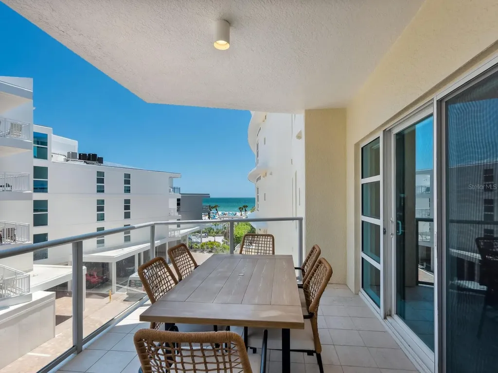 6512 Midnight Pass Road Sarasota FL 34242