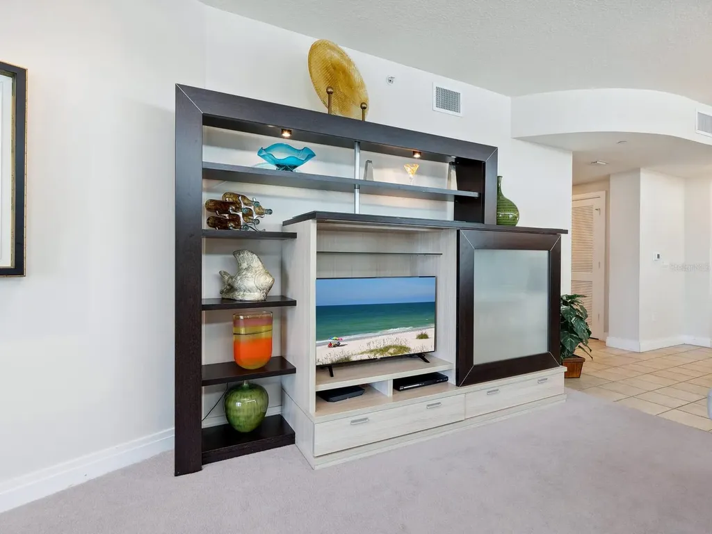 6512 Midnight Pass Road Sarasota FL 34242