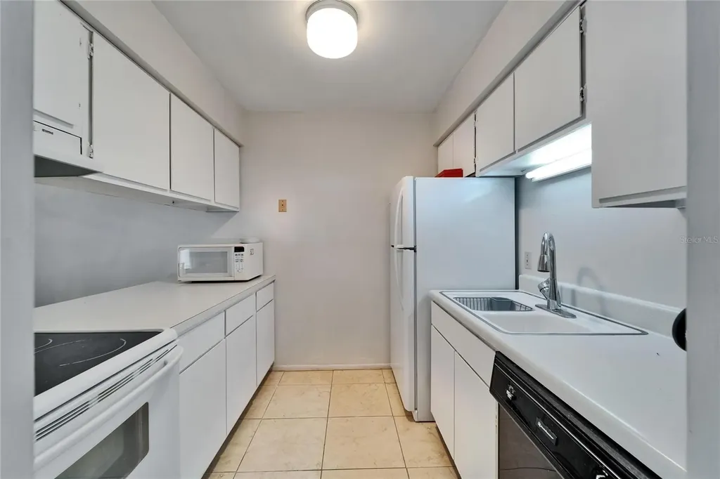 4215 E Bay Drive Clearwater FL 33764