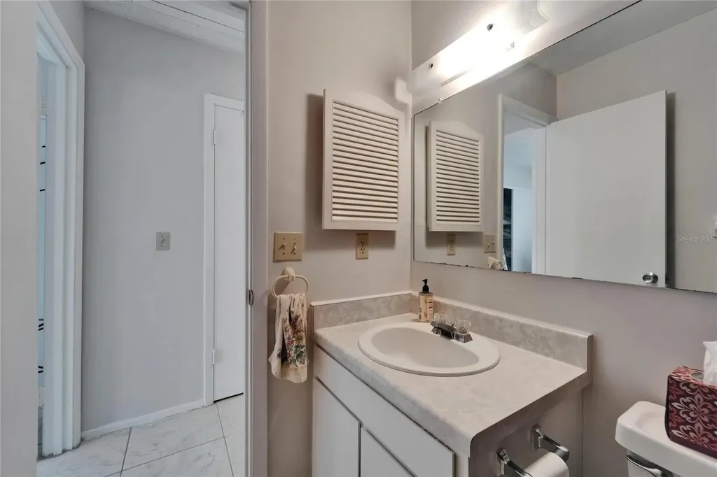 4215 E Bay Drive Clearwater FL 33764