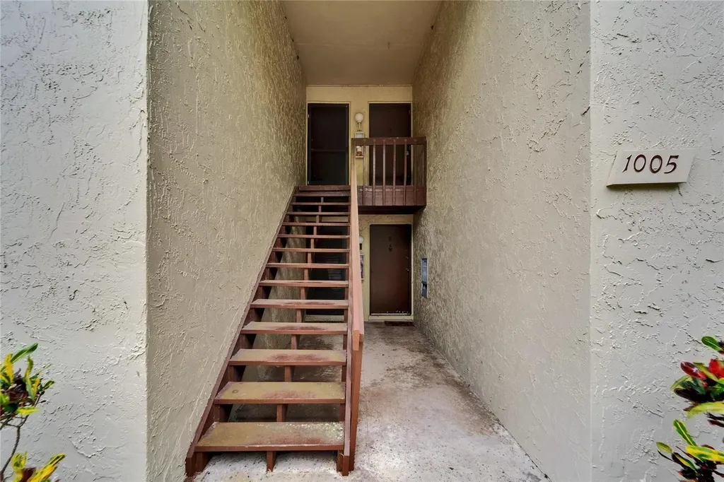 4215 E Bay Drive Clearwater FL 33764
