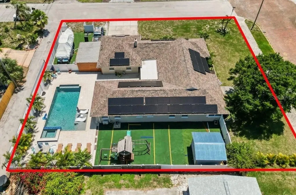 5401 3rd Avenue N St Petersburg FL 33710