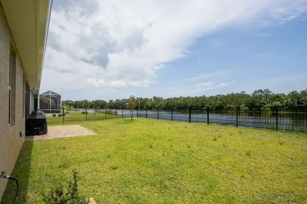 37 Lagoon Way Palm Coast FL 32137