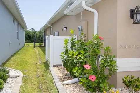 37 Lagoon Way Palm Coast FL 32137