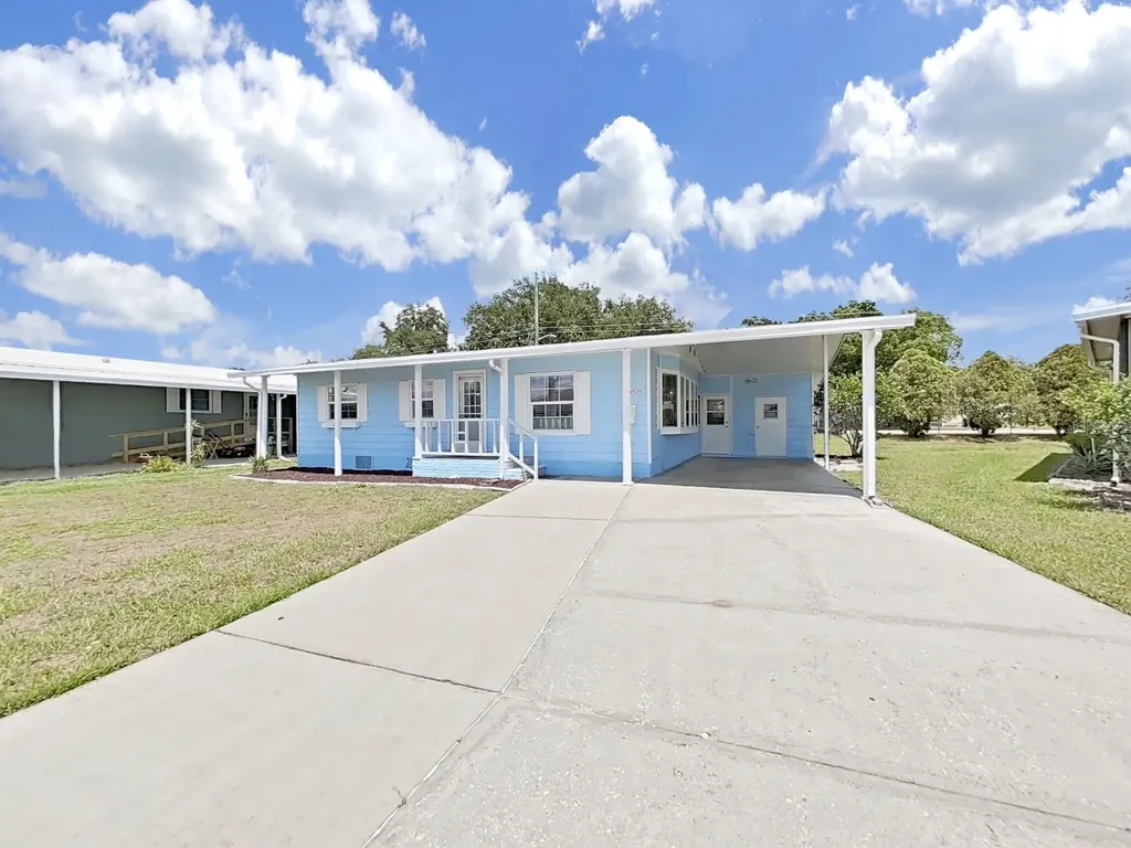4859 Foxwood Boulevard Lakeland FL 33810