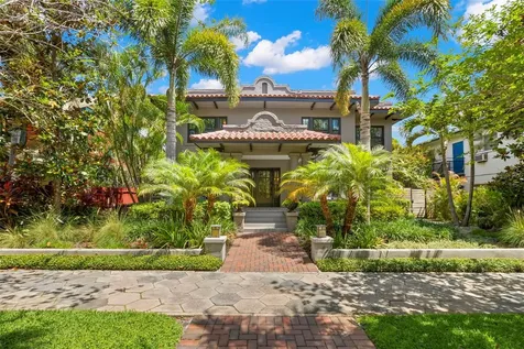 345 8th Avenue NE St Petersburg FL 33701