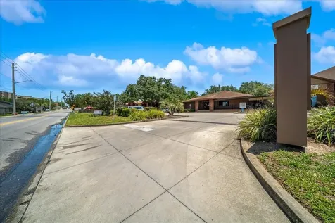 1623 SW 1st Avenue Ocala FL 34471