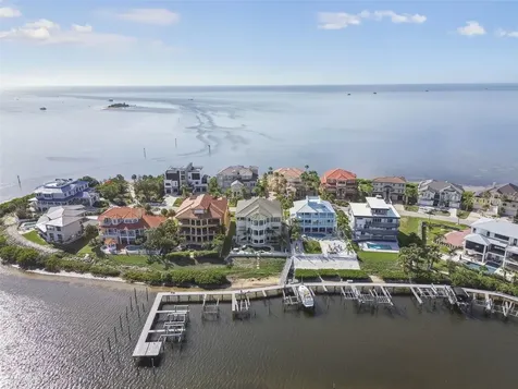 4348 Harborpointe Drive Port Richey FL 34668