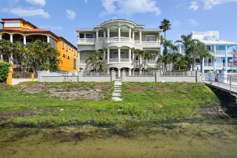 4348 Harborpointe Drive Port Richey FL 34668