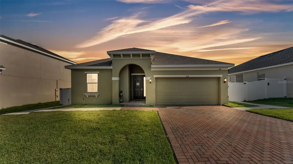 428 Aragosa Drive Davenport FL 33837