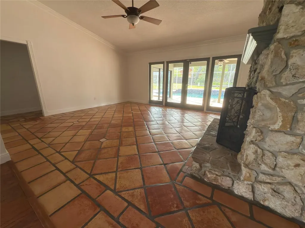 547 Cleo Lane Deltona FL 32738