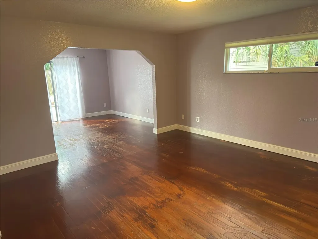 547 Cleo Lane Deltona FL 32738