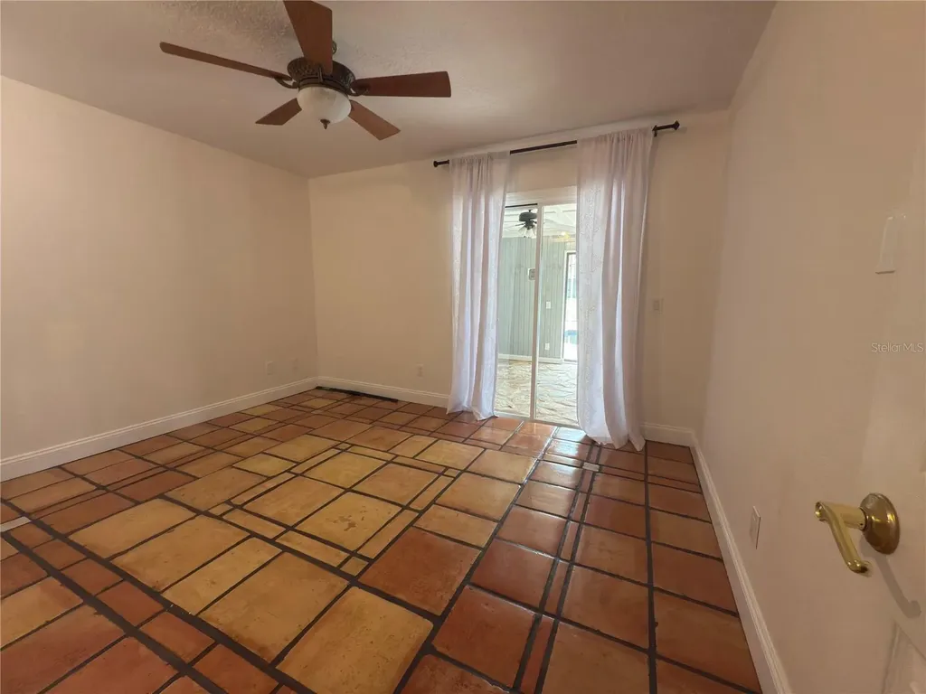 547 Cleo Lane Deltona FL 32738