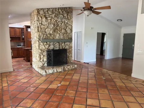 547 Cleo Lane Deltona FL 32738