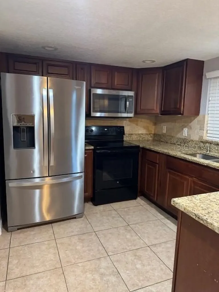 7601 W Deleon Court Tampa FL 33615