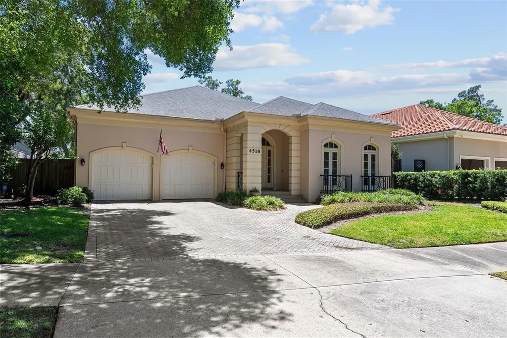 4518 W Woodmere Road Tampa FL 33609