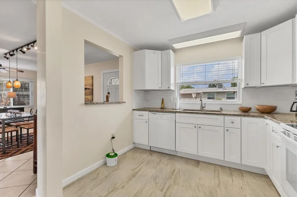 2402 33rd Street W Bradenton FL 34205