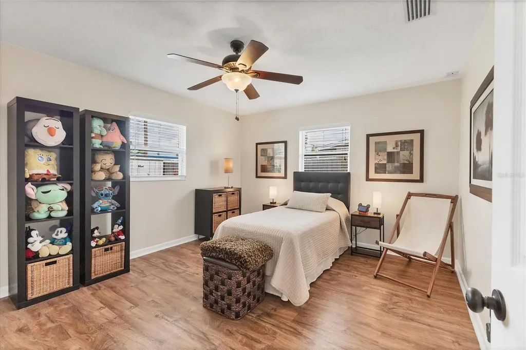2402 33rd Street W Bradenton FL 34205