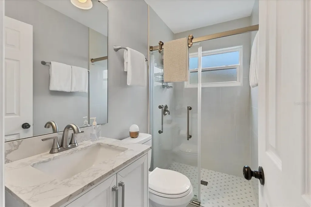 2402 33rd Street W Bradenton FL 34205