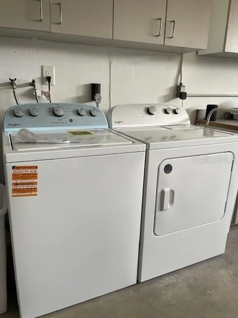 2402 33rd Street W Bradenton FL 34205
