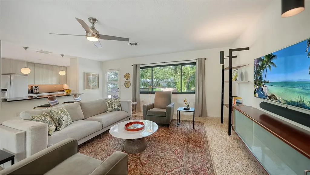 2516 Goldenrod Street Sarasota FL 34239