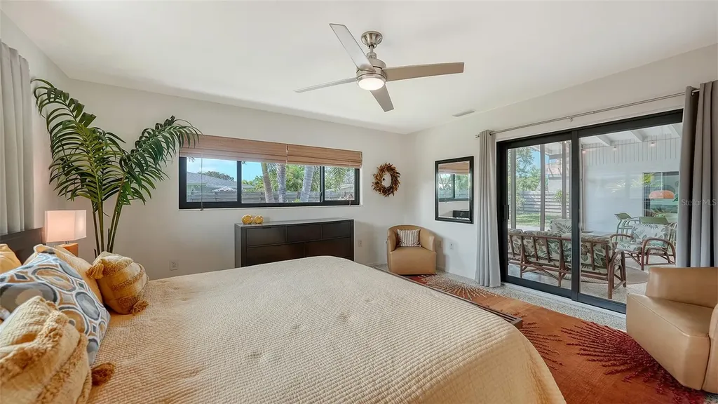 2516 Goldenrod Street Sarasota FL 34239