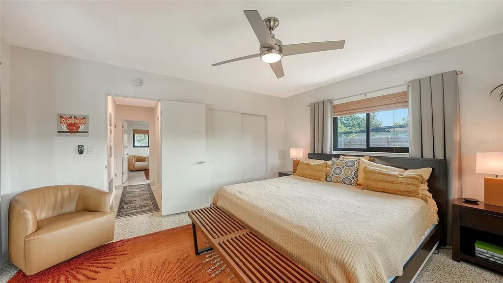 2516 Goldenrod Street Sarasota FL 34239