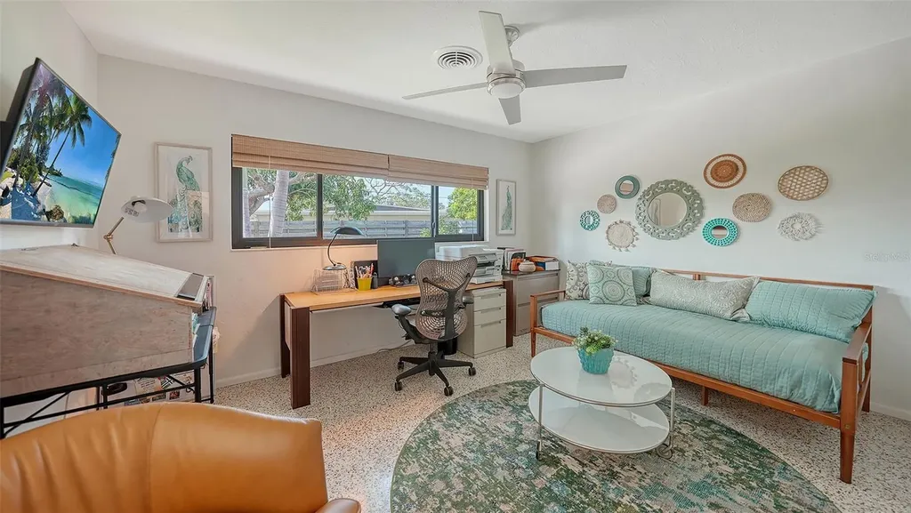 2516 Goldenrod Street Sarasota FL 34239
