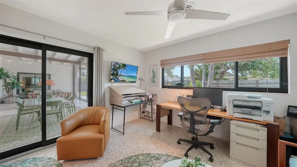 2516 Goldenrod Street Sarasota FL 34239