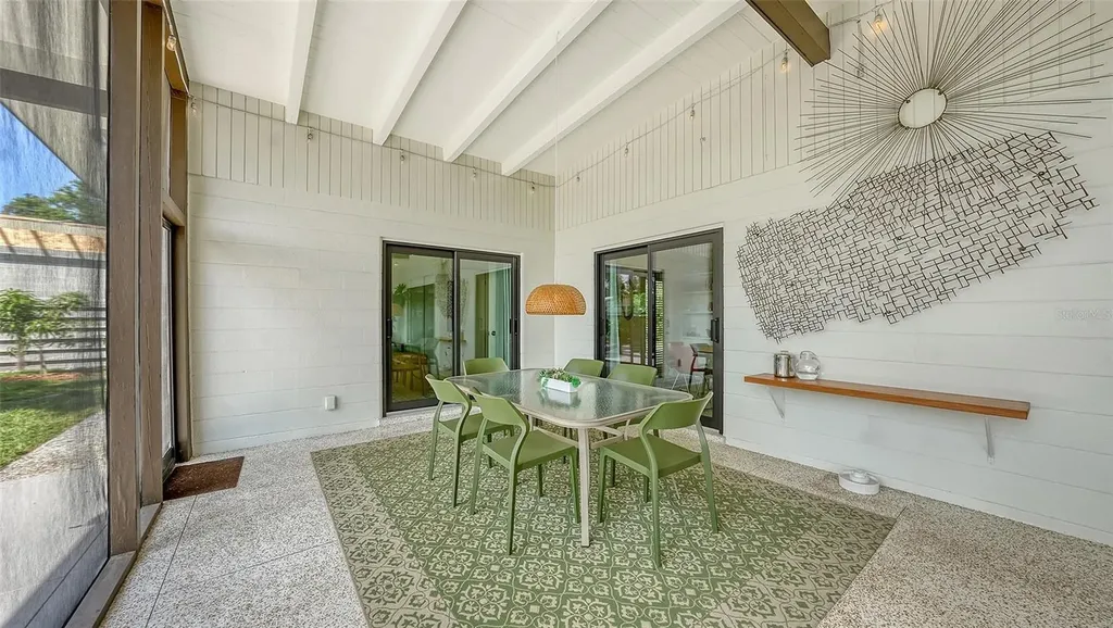 2516 Goldenrod Street Sarasota FL 34239