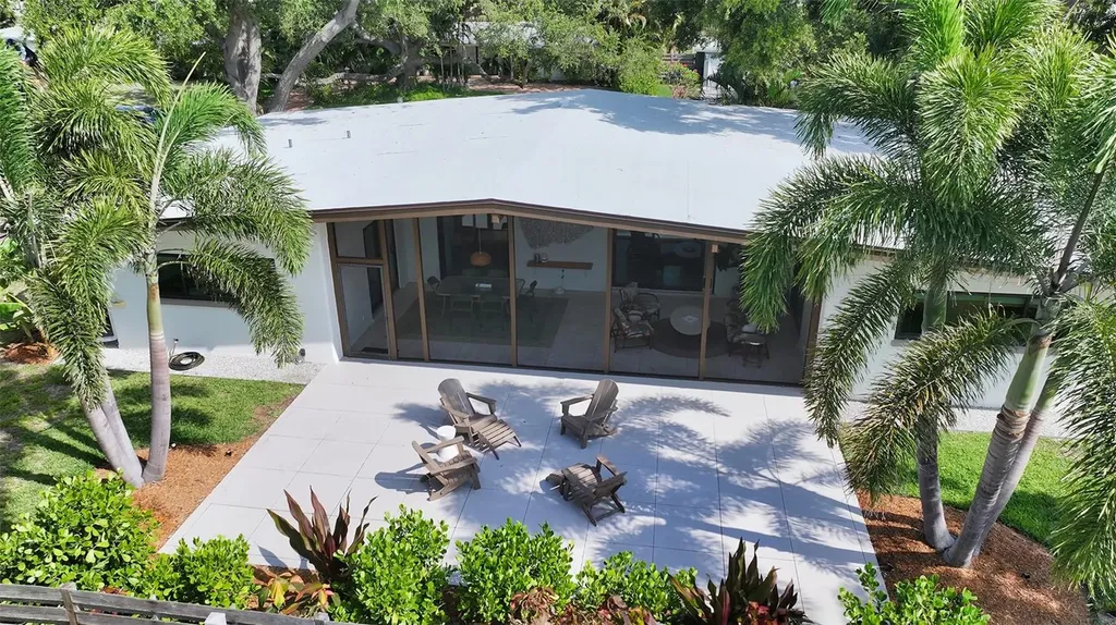2516 Goldenrod Street Sarasota FL 34239