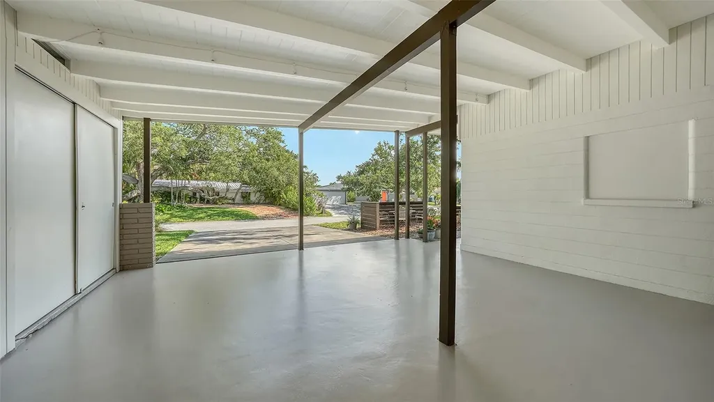 2516 Goldenrod Street Sarasota FL 34239