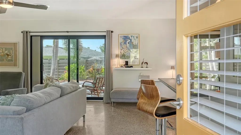 2516 Goldenrod Street Sarasota FL 34239
