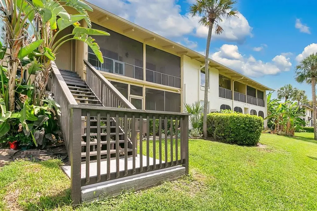 200 Maitland Avenue Altamonte Springs FL 32701