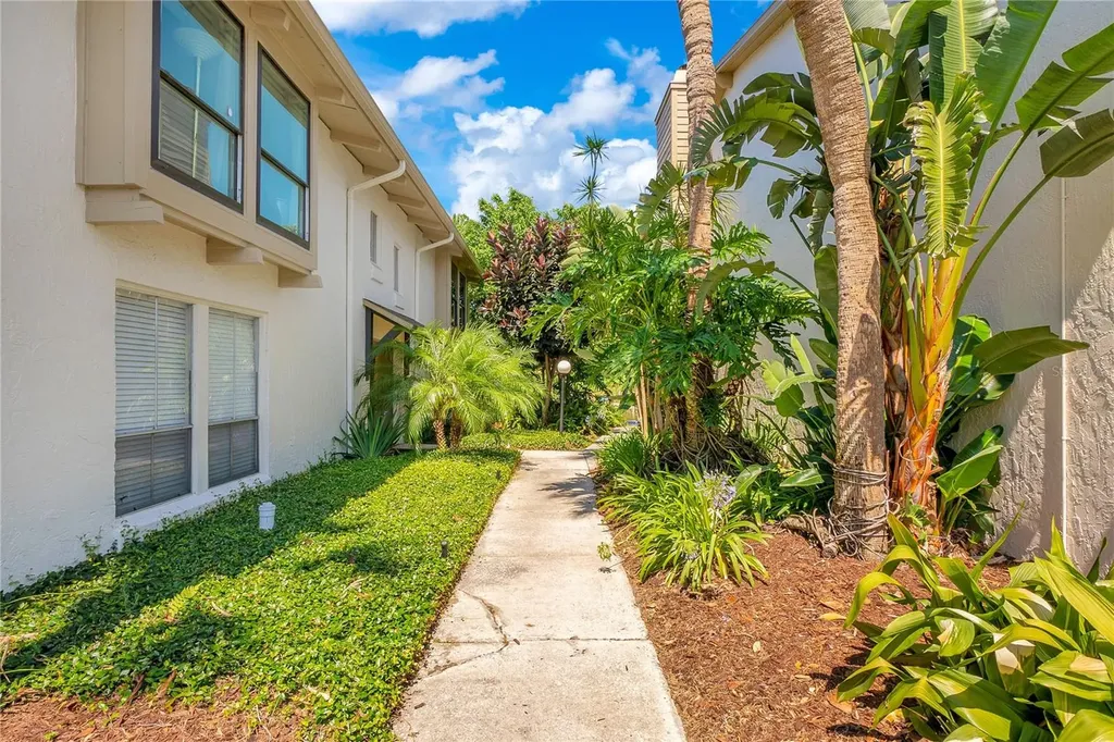200 Maitland Avenue Altamonte Springs FL 32701