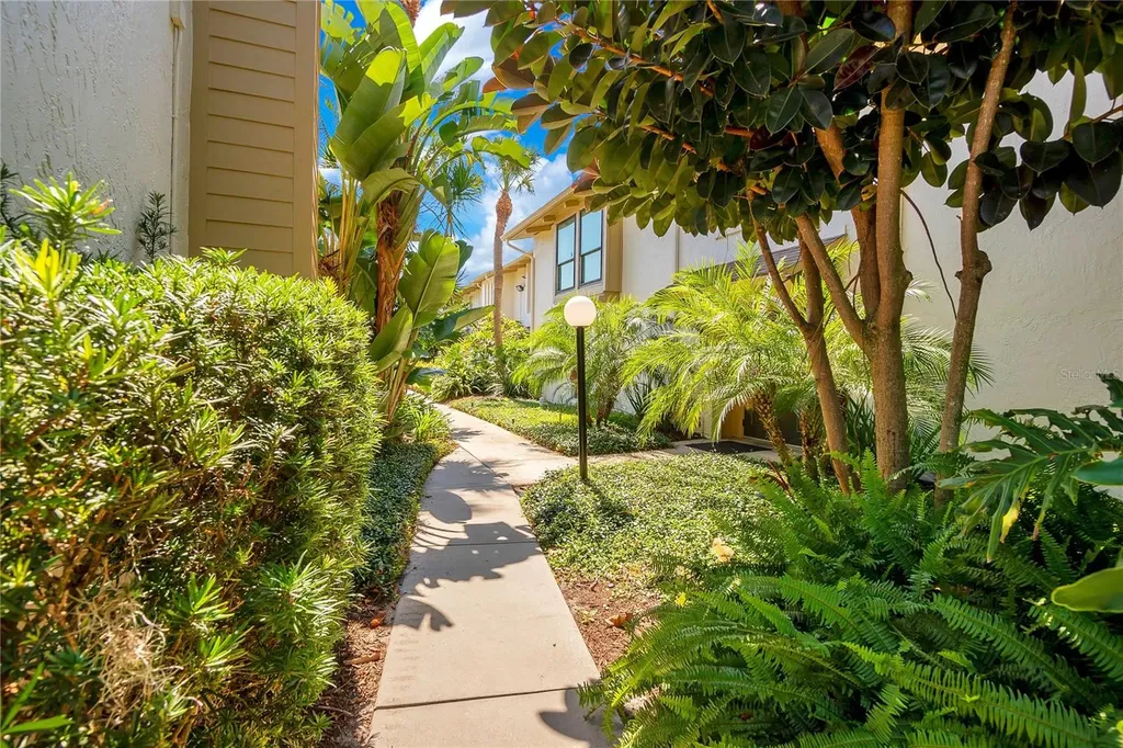 200 Maitland Avenue Altamonte Springs FL 32701