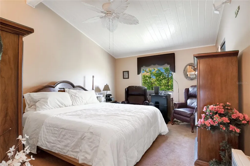 200 Maitland Avenue Altamonte Springs FL 32701