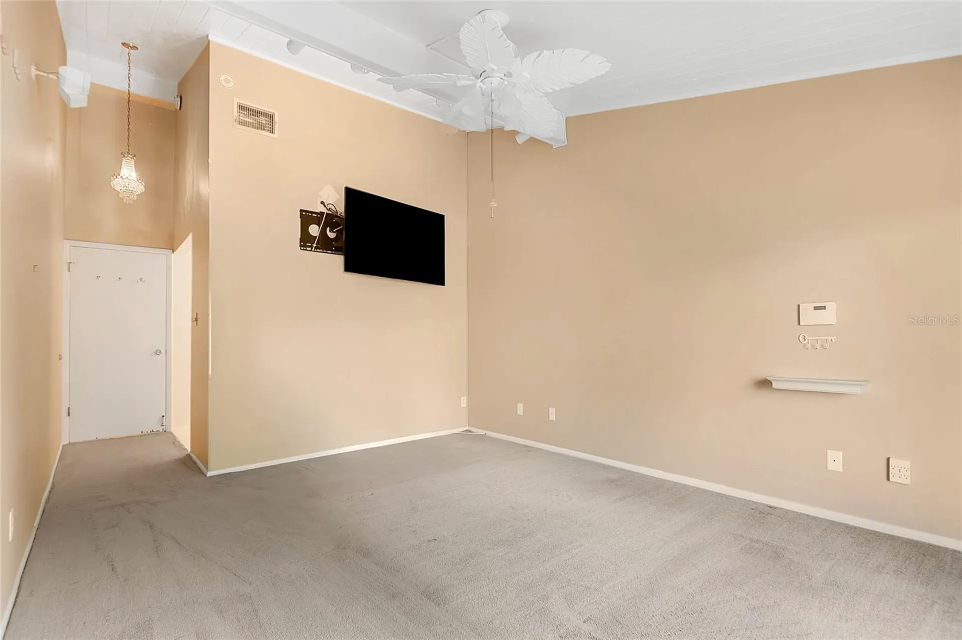 200 Maitland Avenue Altamonte Springs FL 32701