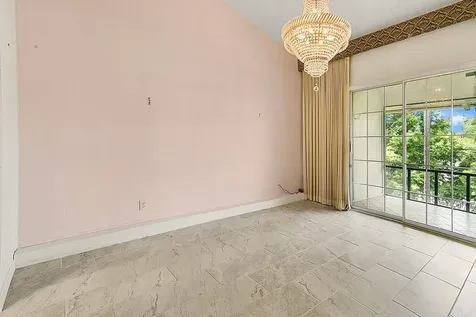 200 Maitland Avenue Altamonte Springs FL 32701
